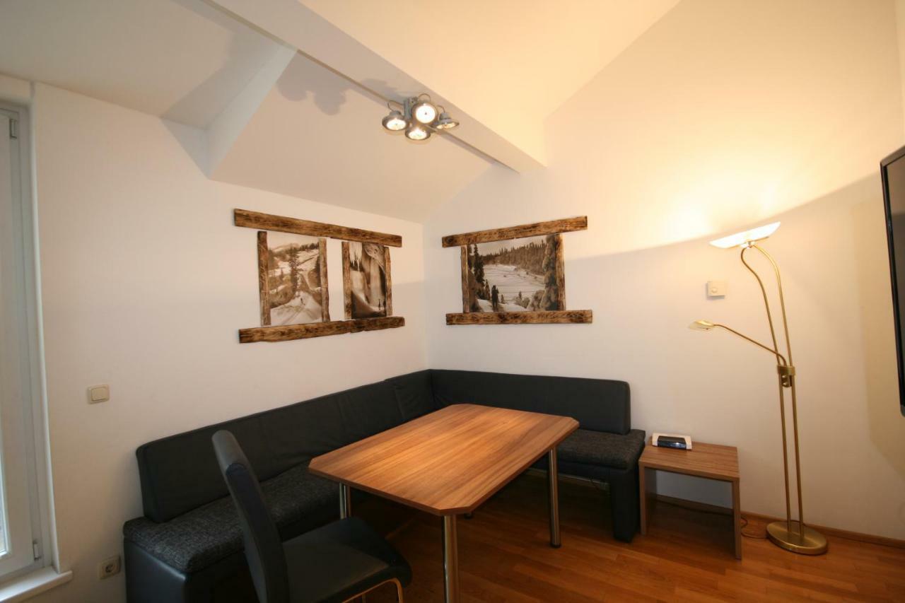 Zur Kapelle Apartment *